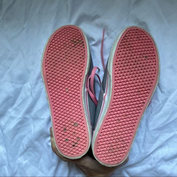 Vans Kids Grey with Pink Shoe Laces - Picture 8 of 10